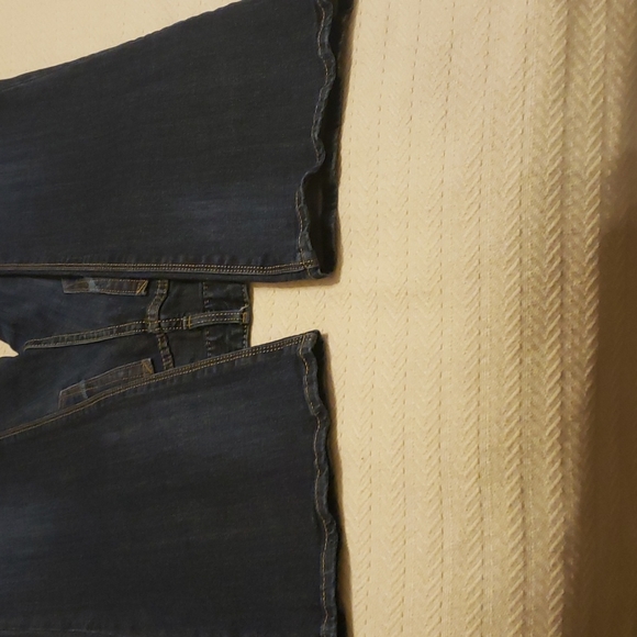 Express Jeans - Picture 4 of 5